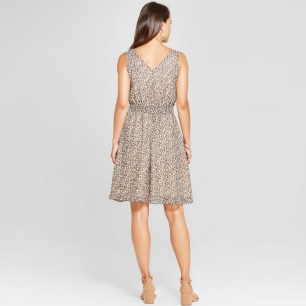 A.N.D. Ea WY Leopard Sleeveless  Dress Size  S